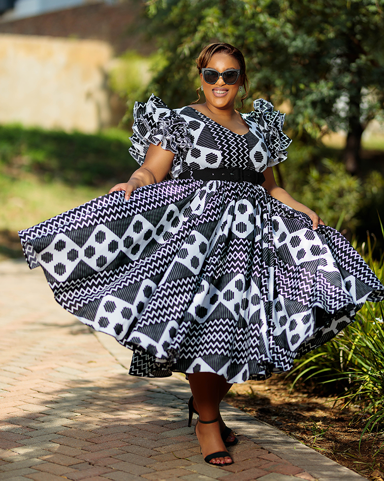 Kau The Dress In Tea Length