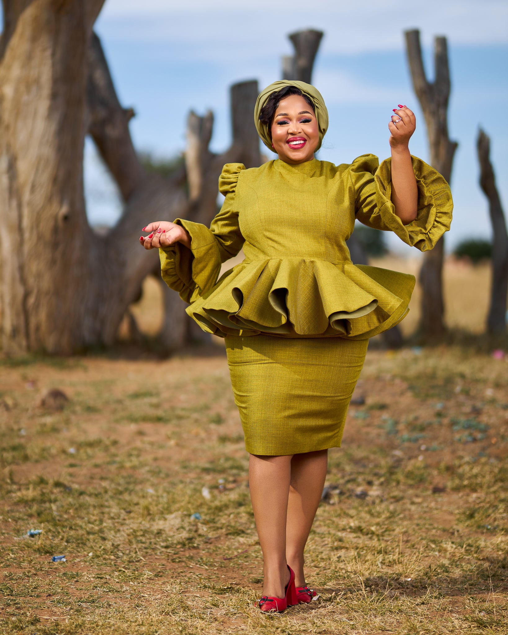 MAKENA THE SET (PEPLUM TOP & SKIRT)
