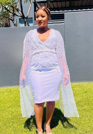 MOHLOMPHEGI IN WHITE