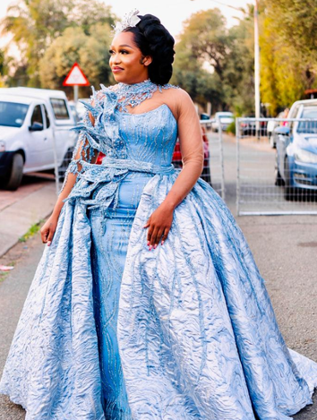 ICE QUEEN V1 (WITH OVERSKIRT)