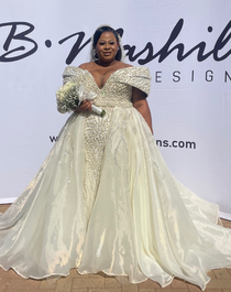 PEARL ESSENCE (WITH OVERSKIRT)