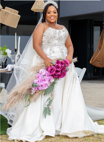 MASEBOTSANA IN WHITE (WITHOUT OVERSKIRT)
