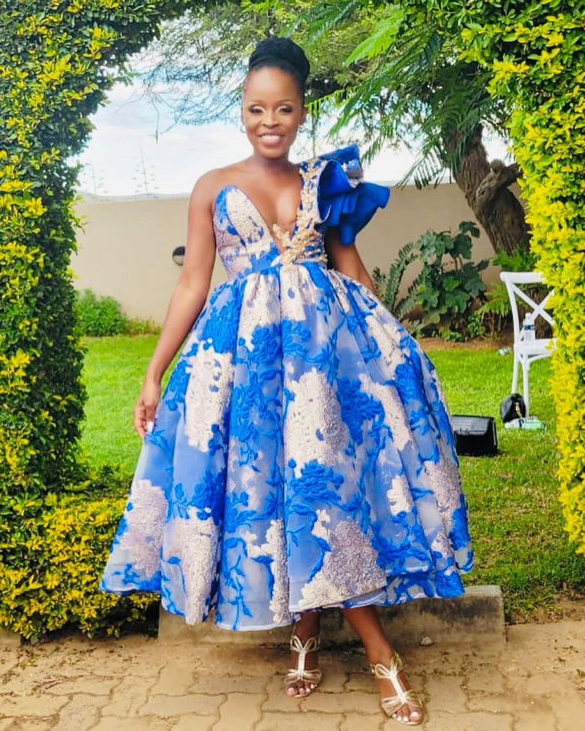 KGOTSANA IN BLUE