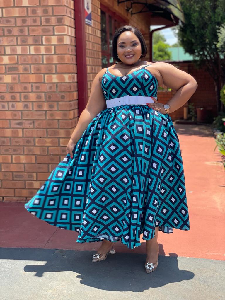 Moloisheng The Corset Dress - Image 2