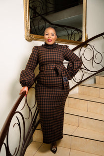 KGOSATSANA THE DRESS IN BROWN AND BLACK (TIGHT)