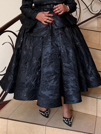 THLOMPHO THE SKIRT IN BLACK